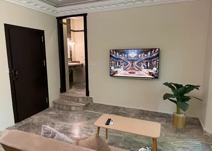 Villa Maple By Elegant Hospitality - Near Cfc Mall